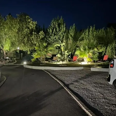 Marie Cosy Apartment